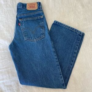 VTG Levi’s 550 relaxed fit jeans
